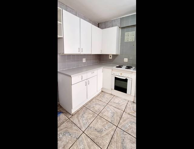 2 bed property to rent in KRUGERSDORP